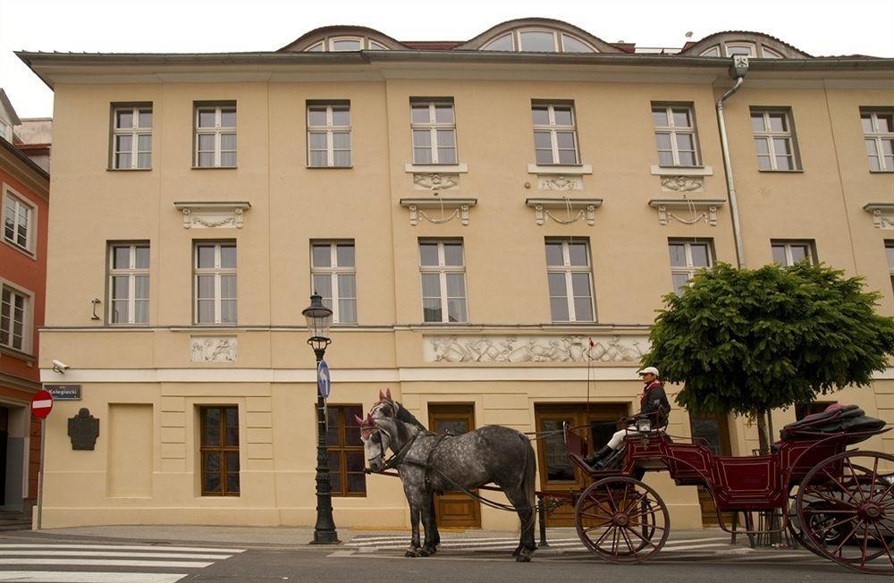 Hotel Kolegiacki Poznań Extérieur photo