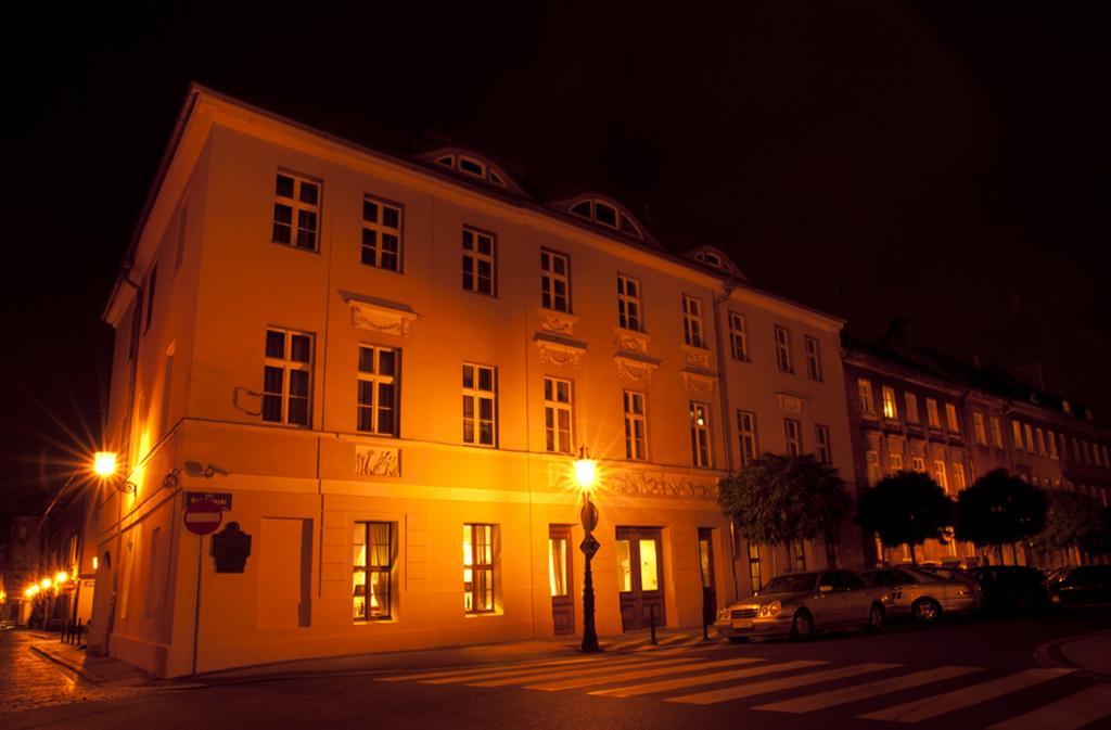 Hotel Kolegiacki Poznań Extérieur photo