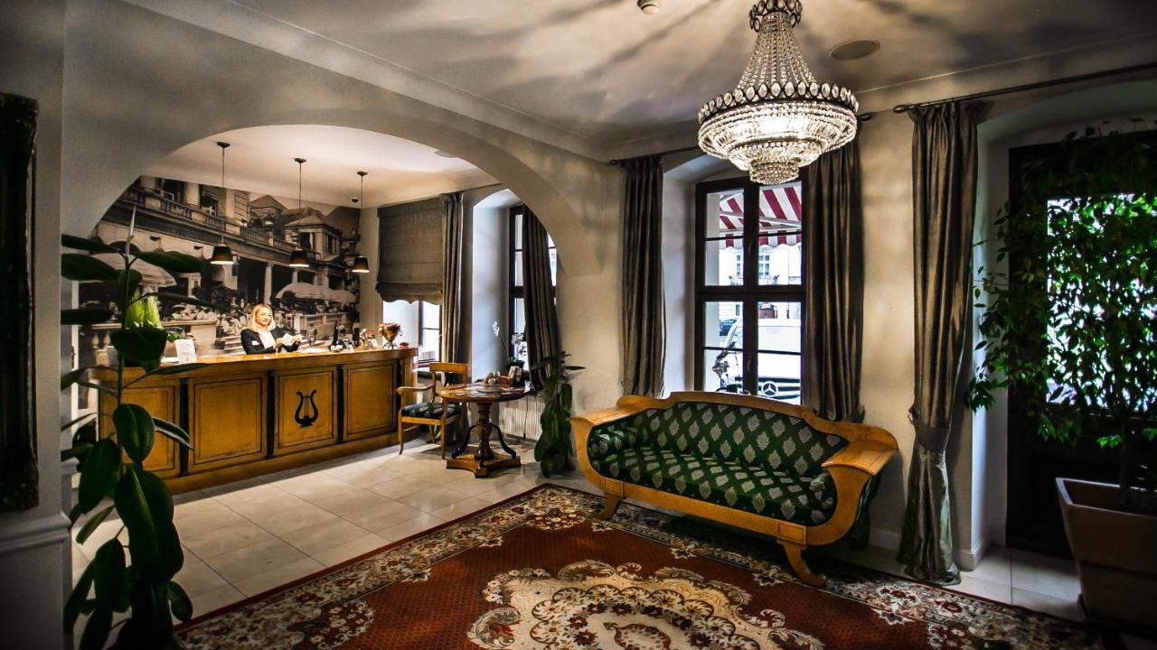 Hotel Kolegiacki Poznań Extérieur photo